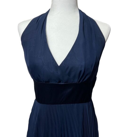 Donna Ricco Midi Navy Halter Dress with Silky waist and straps and Pleated Skirt - Picture 3 of 12